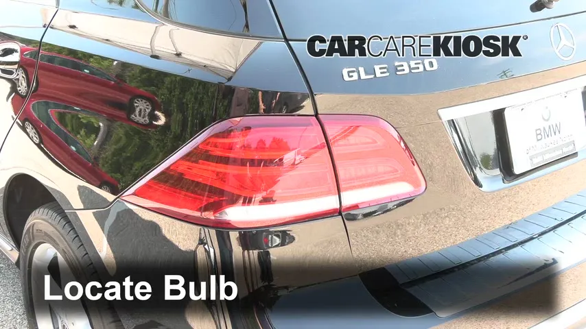 2018 Mercedes-Benz GLE350 4Matic 3.5L V6 Éclairage Feux de marche arrière (remplacer une ampoule)